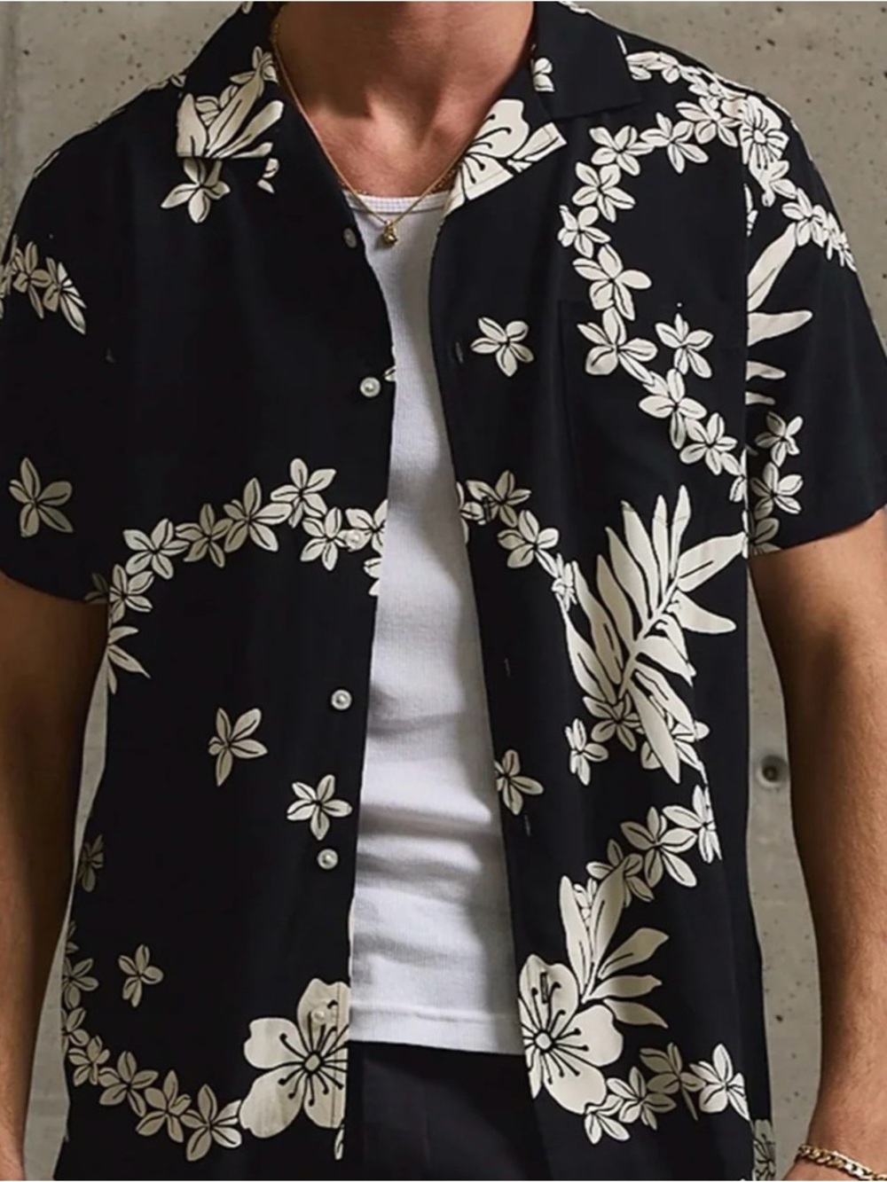 NWT TENORE Aloha Mens Shirt Black White Floral size L Surf Sand Swim Hawaii $84